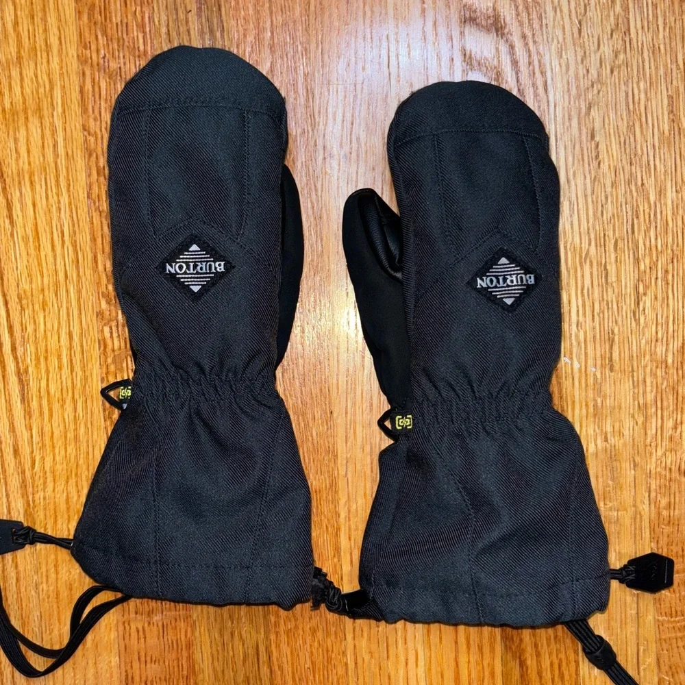 Burton insulated snowboard